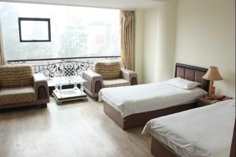 Fortune Business Hotel Циндао Экстерьер фото